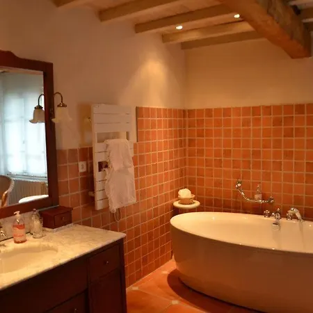 Bed & Breakfast La P'tite Cour
